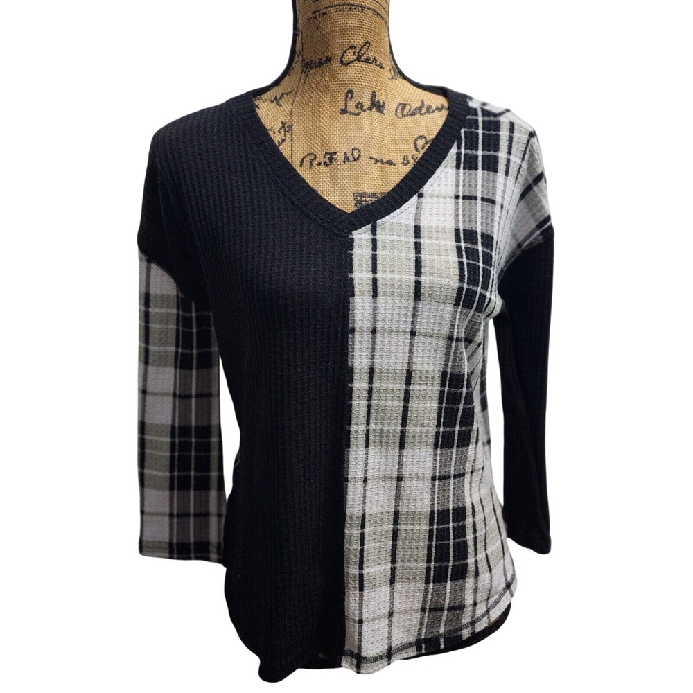 Cato Plaid Waffle Knit V-Neck Long Sleeve Color Block Top Size S